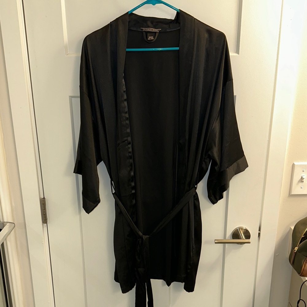 Victoria’s Secret Elegant Black Satin Robe